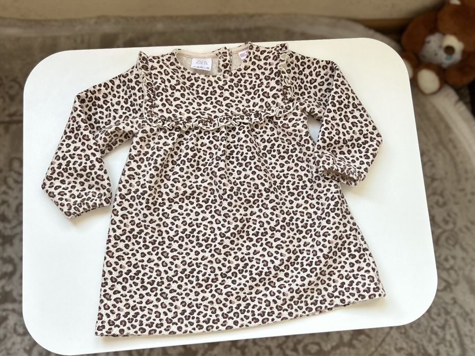 Сукня 80 розмір від бренду Zara Плаття