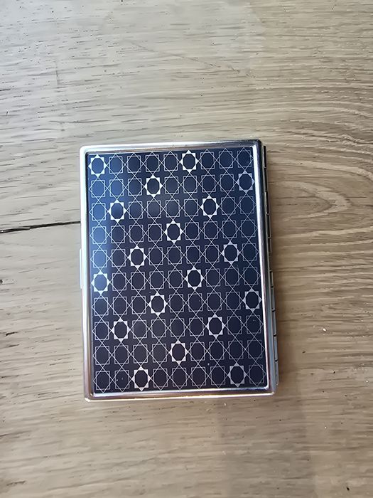 Papierośnica stylowa