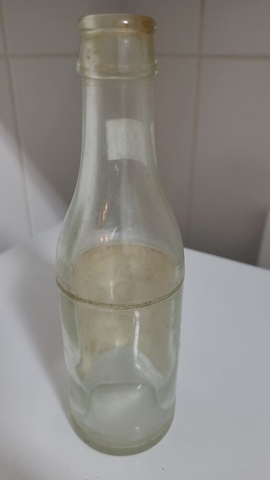 Antiga garrafa c/rótulo de papel (Soda Water), engarrafado na Madeira