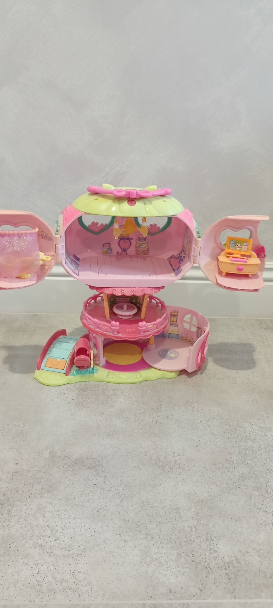 Domek dla pet shop