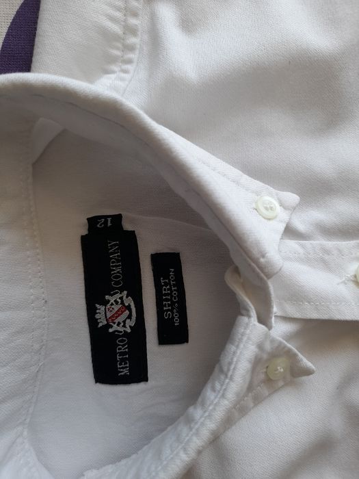 Vestido Burberry £ Camiseiro Metro