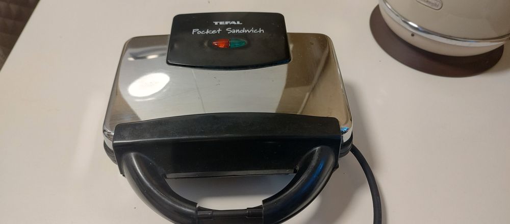 Бутербродница Tefal