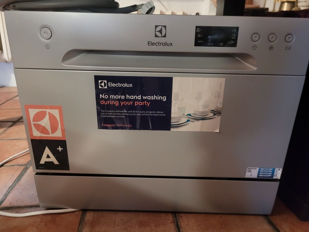 Zmywarka nablatowa Electrolux