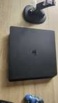 Playstation 4. 1 TB. Dodatki