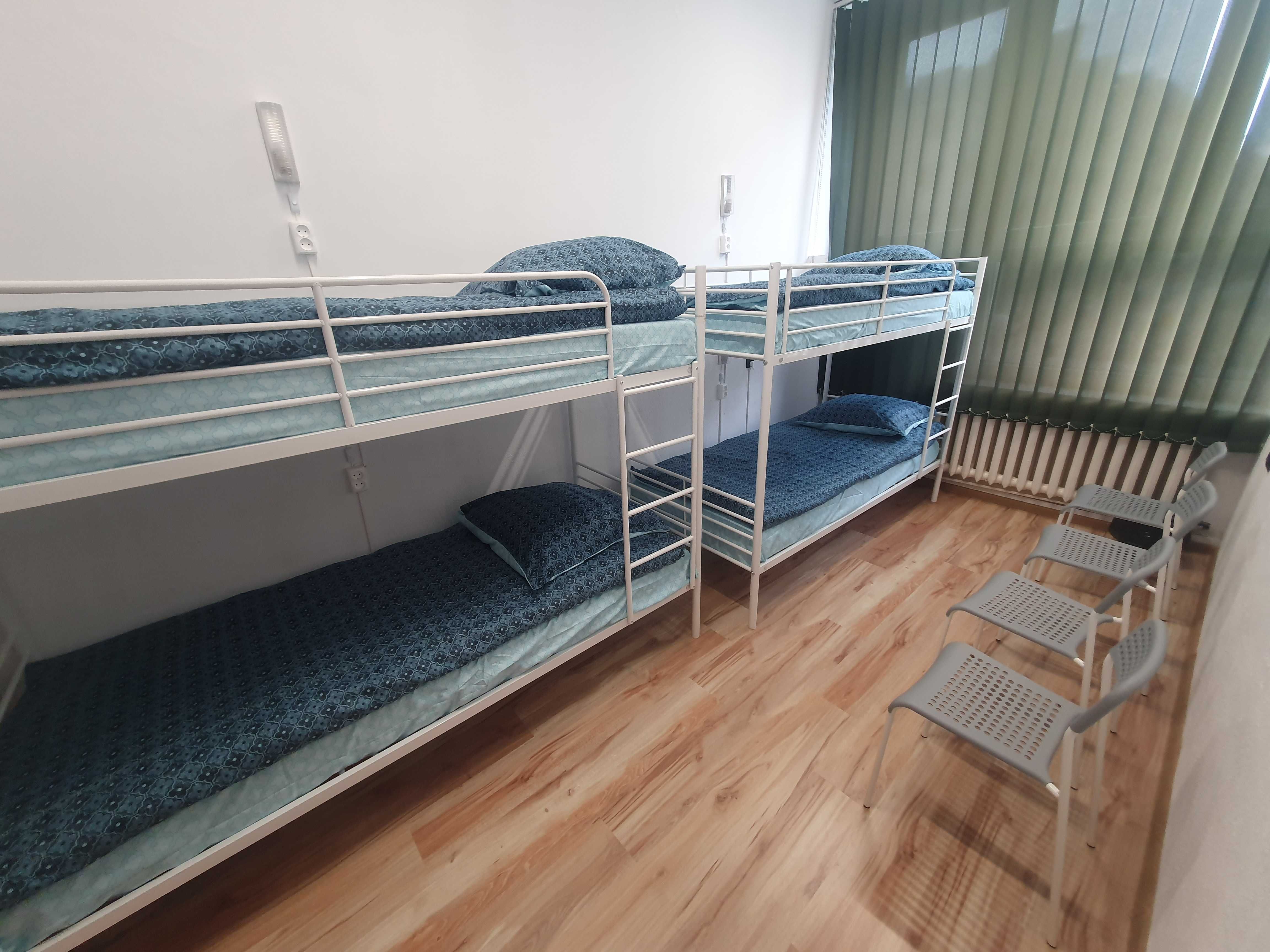 hostel w Warszawie na Pradze-Północ.