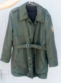 Зимняя куртка армейского образца утеплённая ватином с ремнём