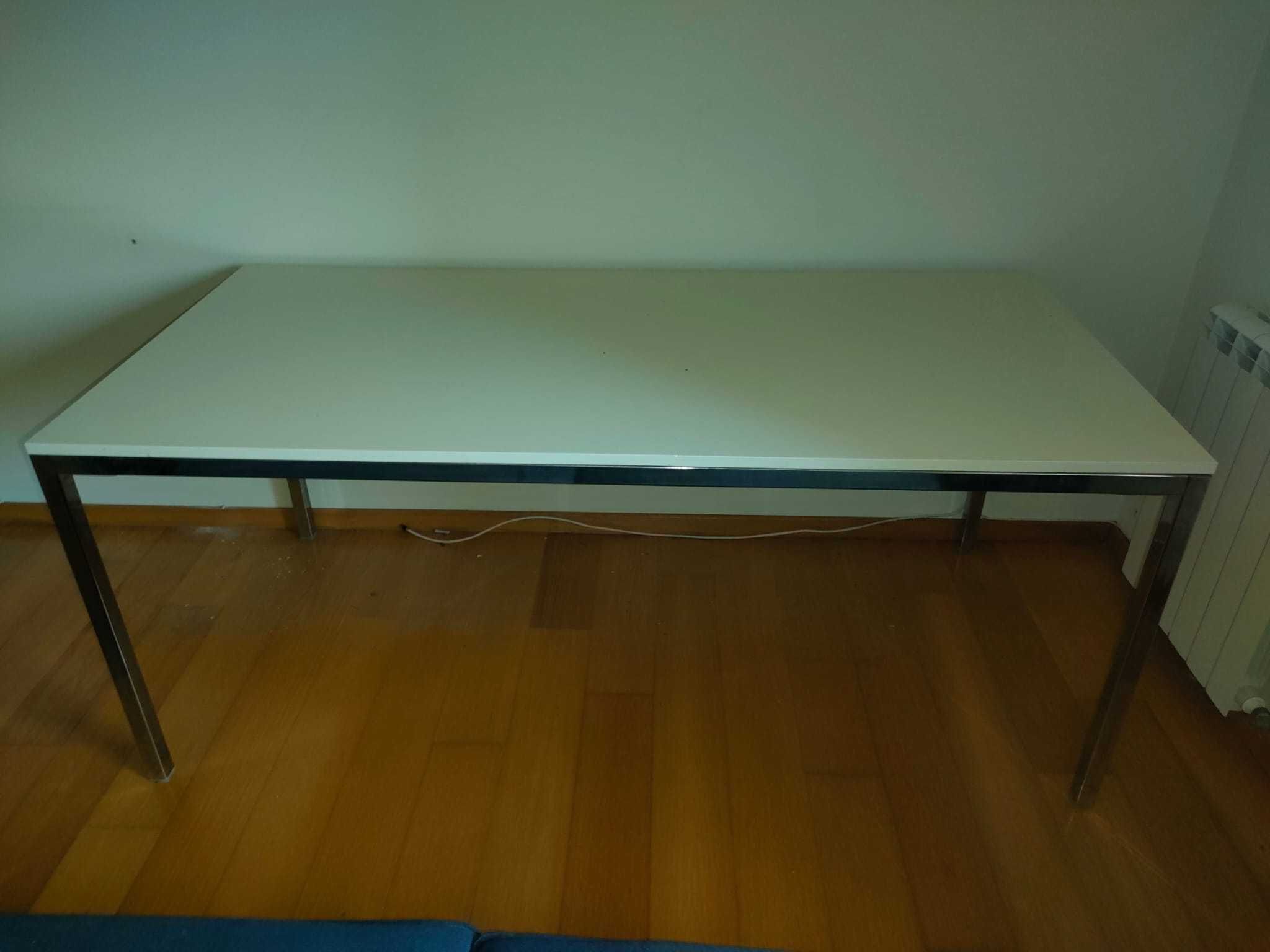 IKEA mesa cozinha ou sala