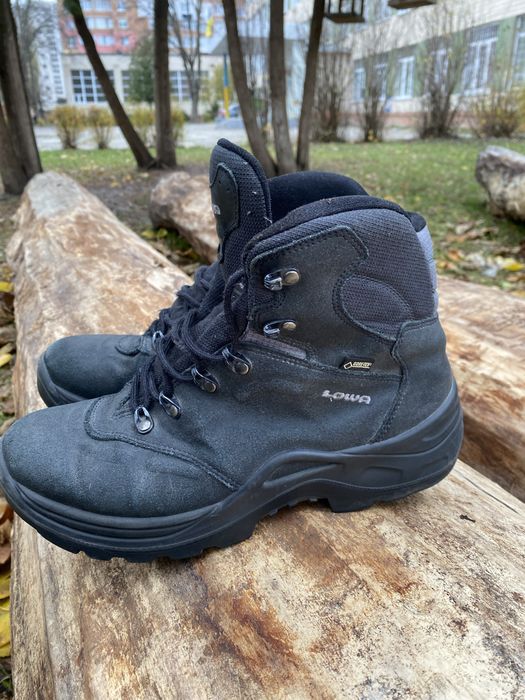 Берці зимові утеплені Lowa Gore- tex, не намокають, неймовірно крепкі