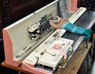 Ремонт в'язальних машин. Кеттелі, роботи, каретки...