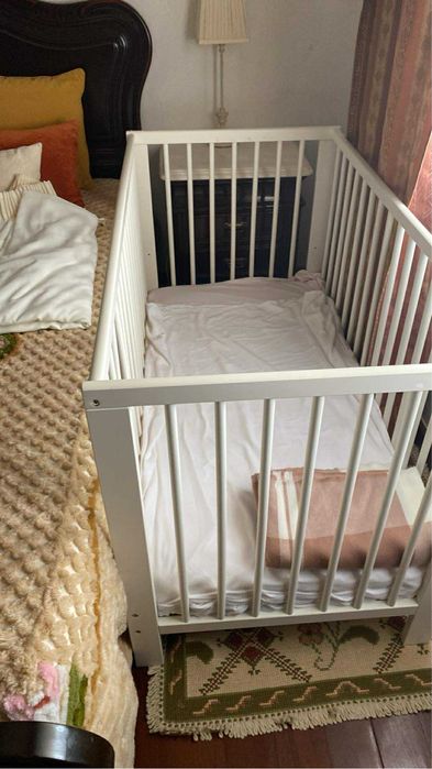 Vende se berço Gulliver