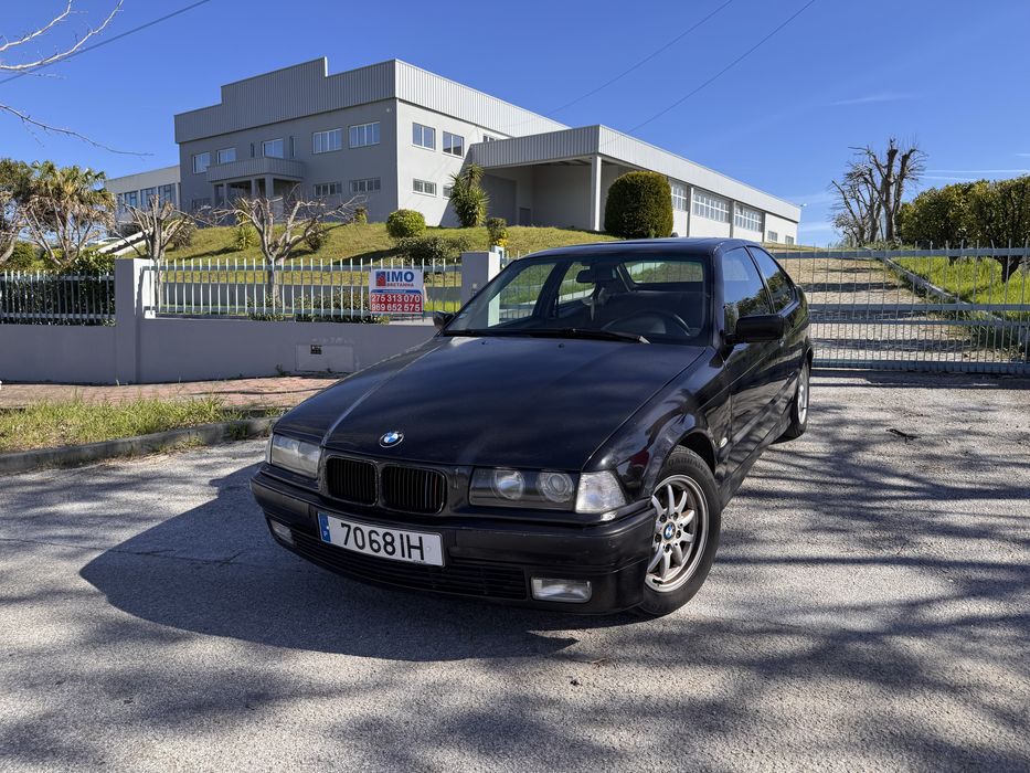 BMW E36 318 TDS Compact