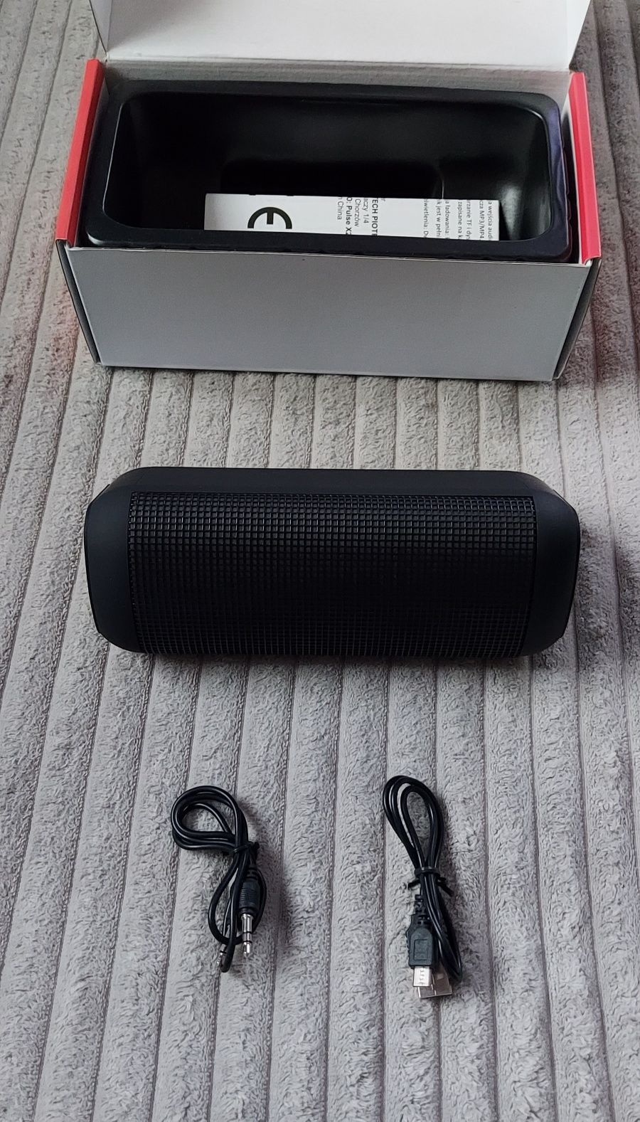 NOWY GŁOŚNIK bezprzewodowy bluetooth Led
Model Pulse X2