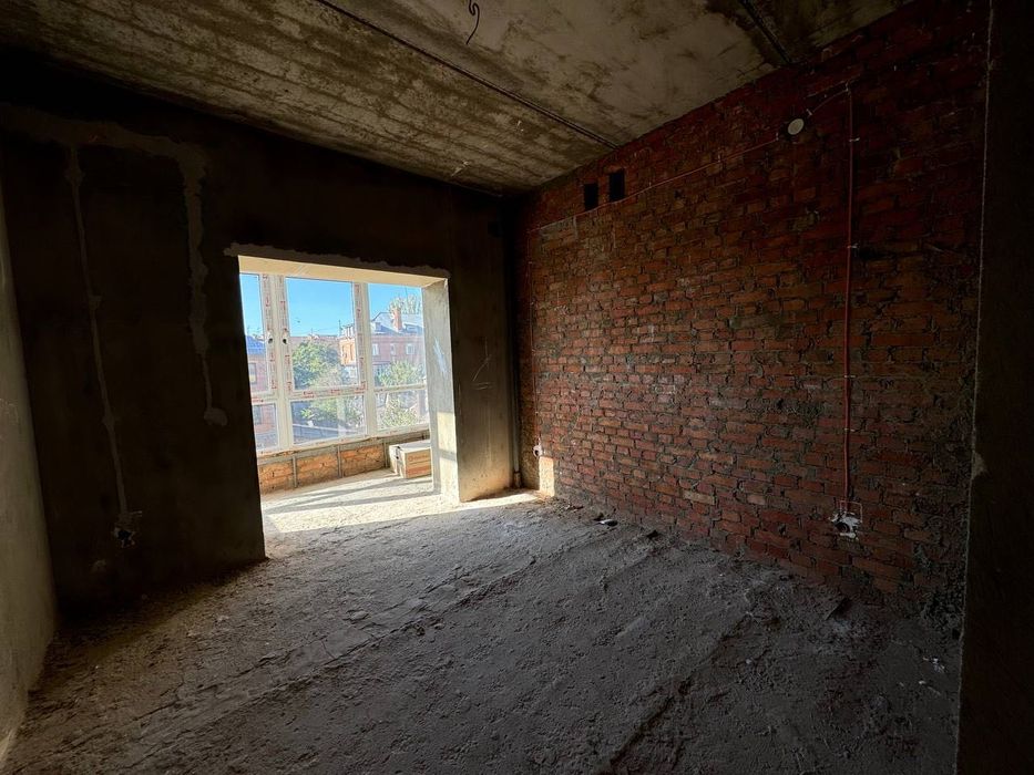 Продам 3 кімн. в Центрі. Новобуд!