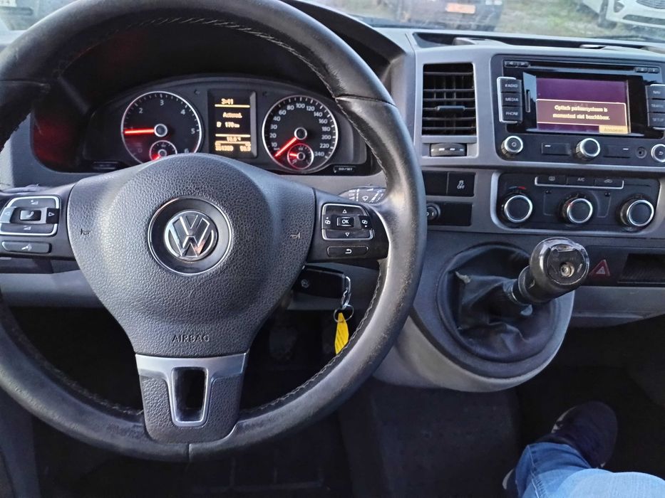 Volkswagen Transporter L2H1