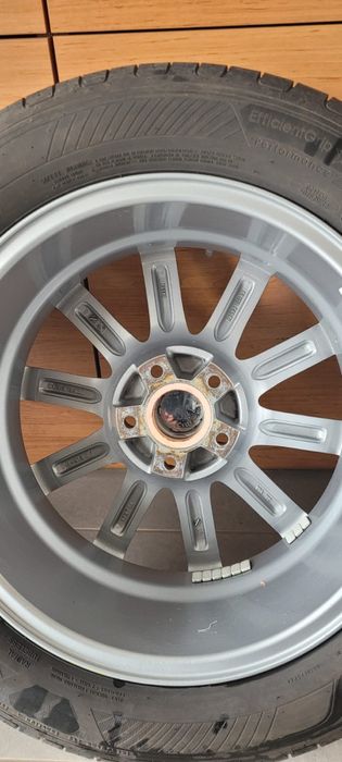 Sprzedam opony iżywane