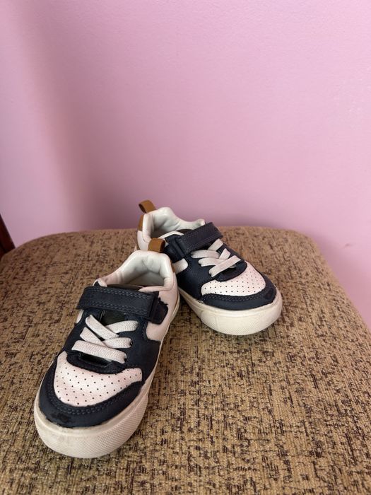 Кросівки для хлопчика Carter’s,  22 розмір