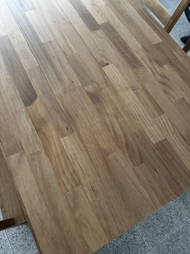 Mesa madeira IKEA