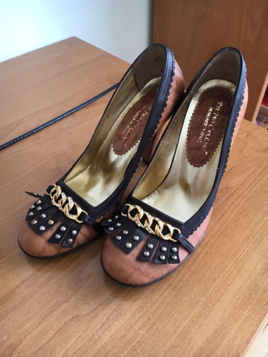 Новые женские кожаные туфли