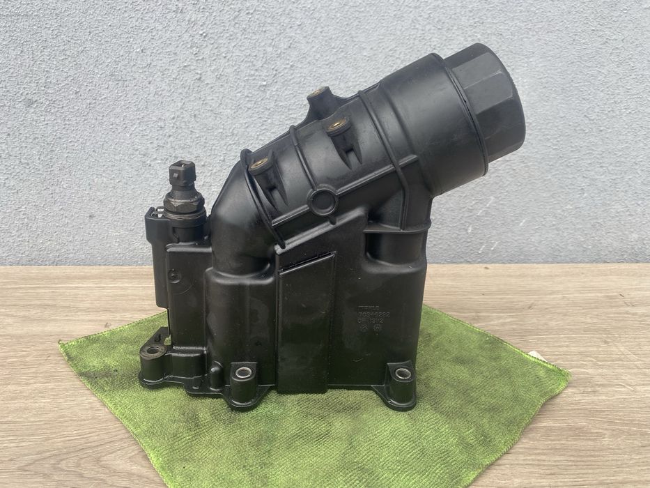 Маслостакан BMW E60/61/90/91/81/87 N47 Корпус масляного фільтру БМВ