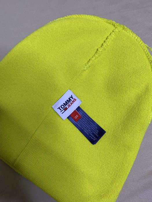 „Tommy Hilfiger czapka unisex, praktycznie nowa, założona kilka razy”