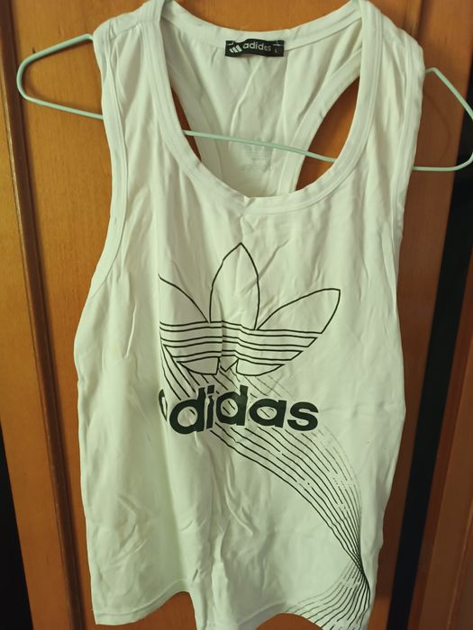 Продаю отличную майку  адидас