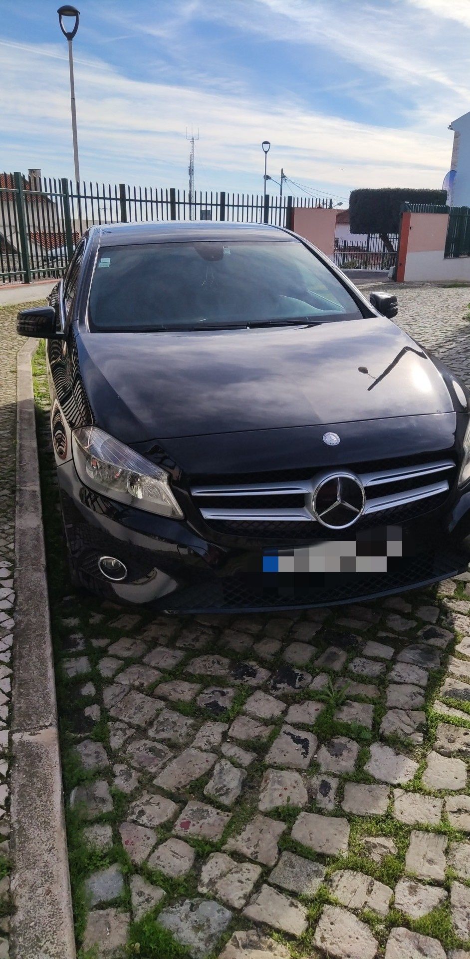 Mercedes Benz A180