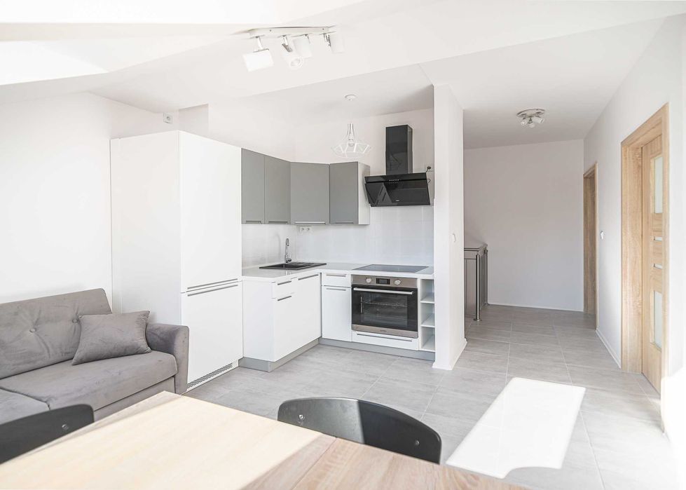 Na wynajem mieszkanie 2 pokoje, przy Parku "Jasnogórskim"