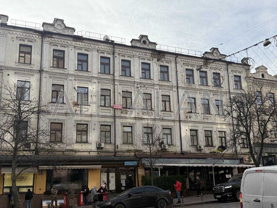 Оренда офісу  по вул. Богдана Хмельницького. ЦУМ