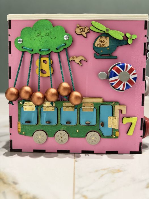 Бізікуб бізідошка бізікубик розвиваючі іграшки