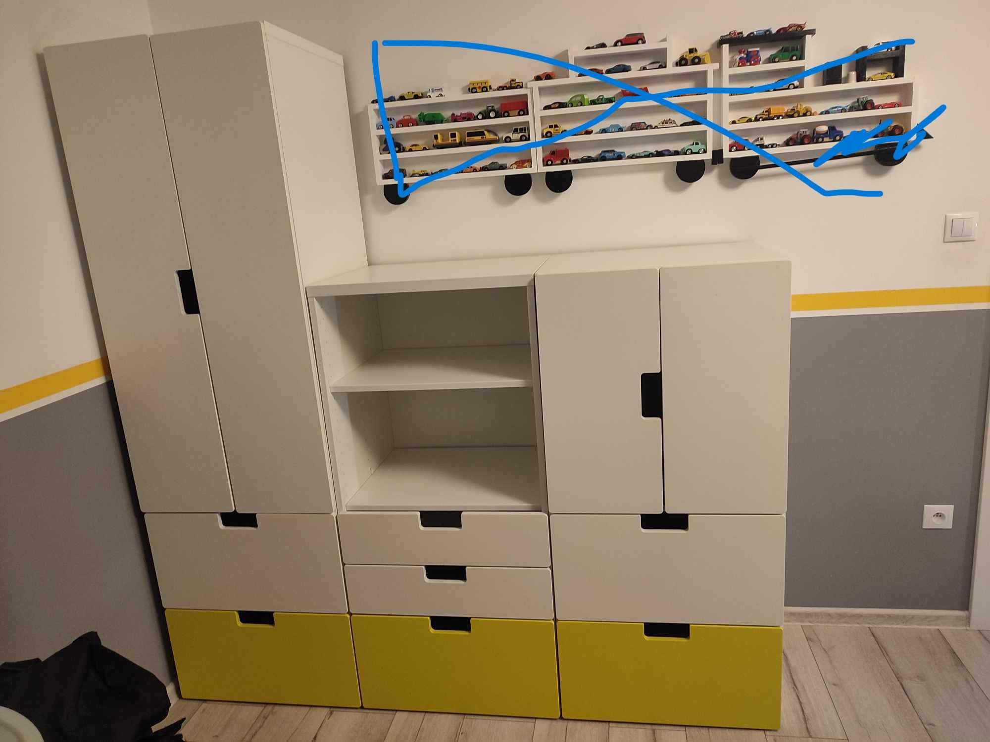 Zestaw mebli IKEA dla dziecka