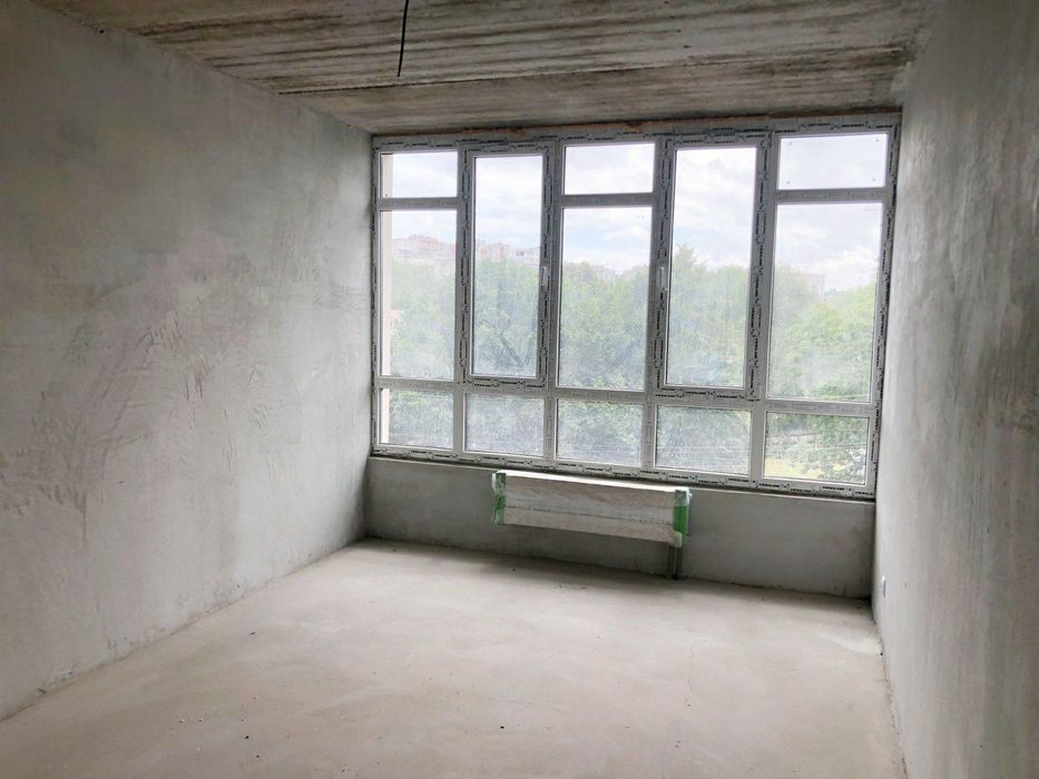 2к новобудова здана, Рауш, ЦЕНТР