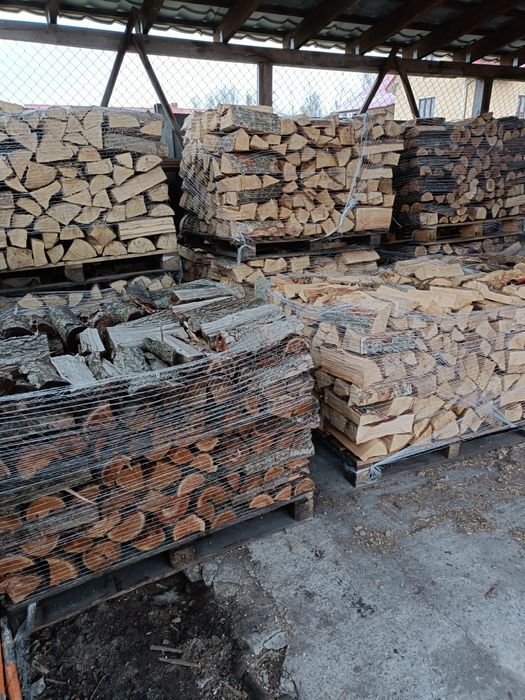 Drewno opałowe kominkowe suche sezonowane