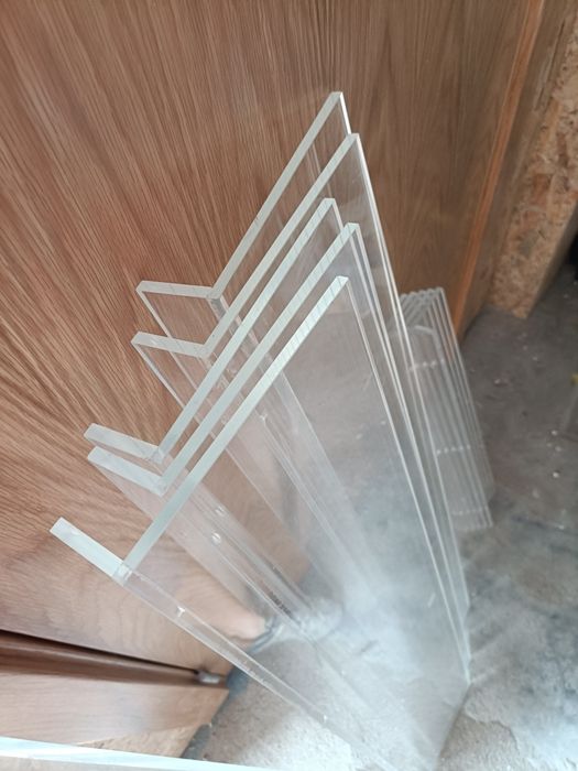 Prateleiras acrílico