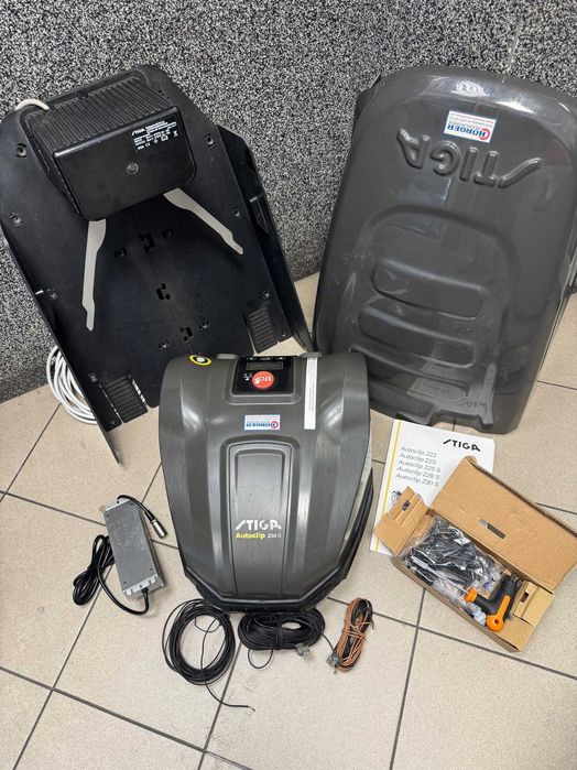 Robot Koszący Kosiarka Samojezdna Stiga Autoclip 230S