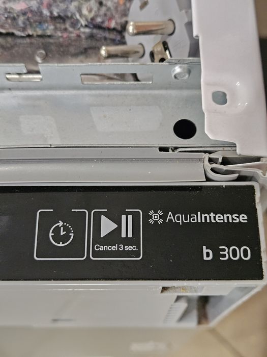 Zmywarka BEKO b300 BDIS38120Q AquaIntense Quick&Shine LedSpot 45cm