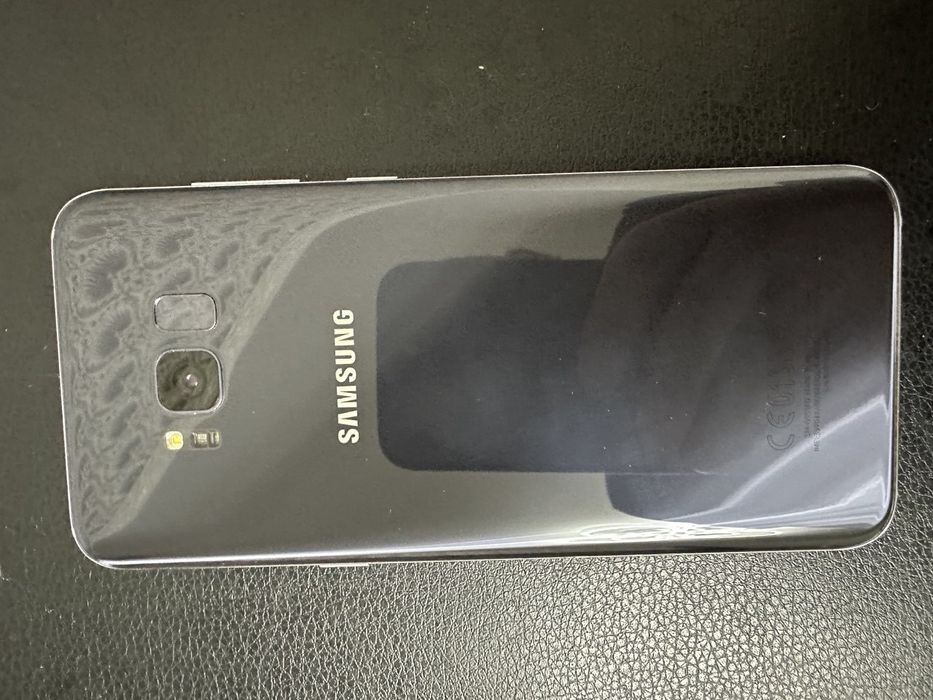 Продам Samsung S8 Plus состояние нового