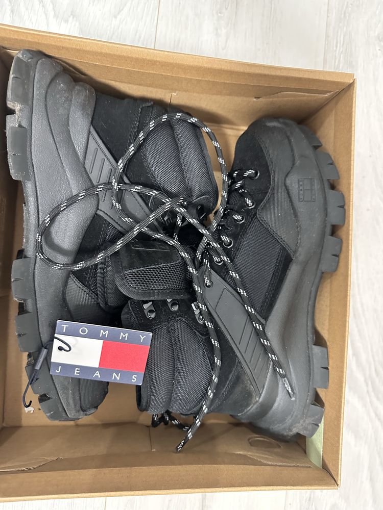 Ботинки Tommy Hilfiger