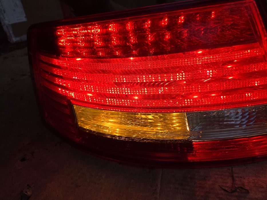 Lampa audi a6 c6 w