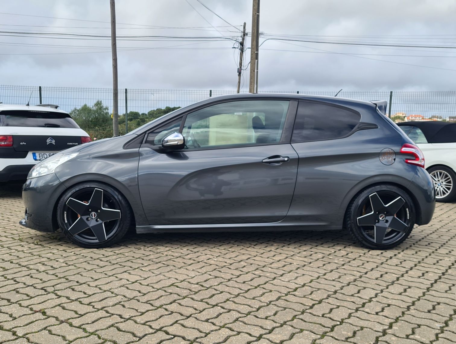 Peugout 208 gt hdi jantes borbet ,molas ,edicao limitada lindo