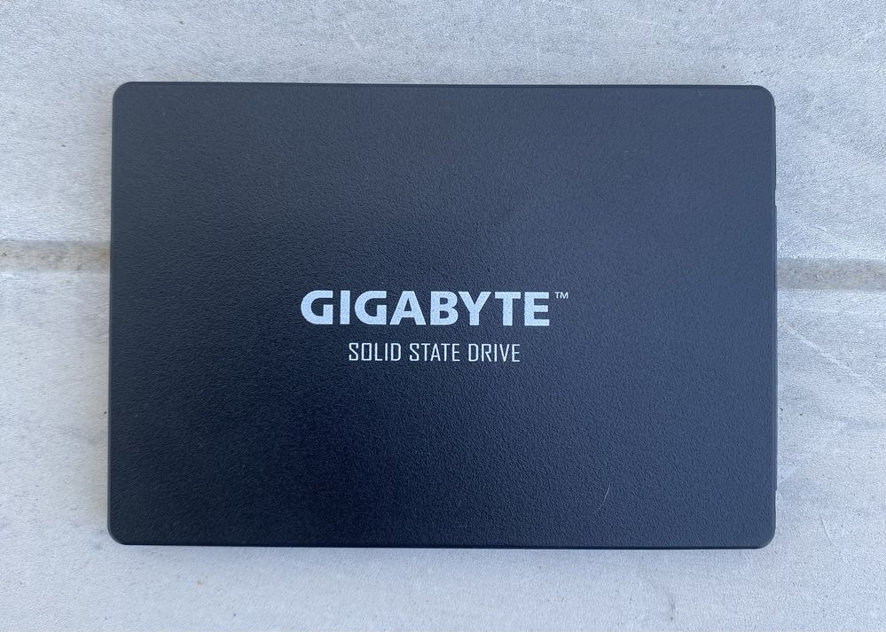 SSD GIGABYTE 120gb