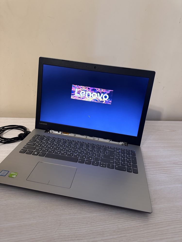 Lenovo ideapad 720