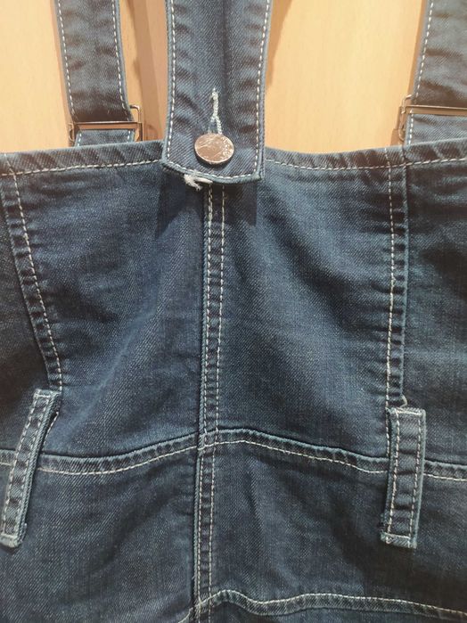 Spódnica jeansowa na szelki