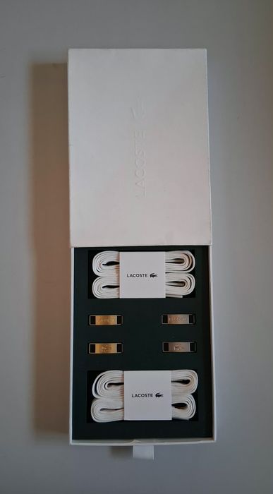 Kit Atacadores + Chapa Dourada e Prateada - LACOSTE - NOVO