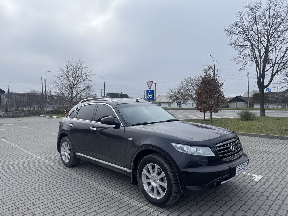 Продам infiniti fx35