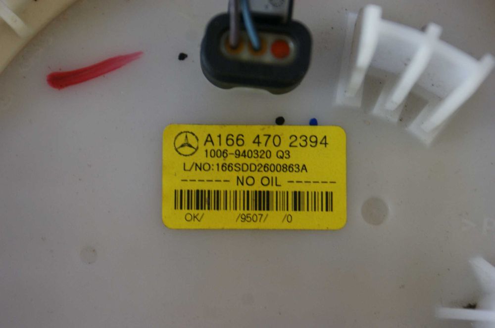 Mercedes ML W166 GL X166 GLE Zbiornik Pompa Paliwa Bak Komplet