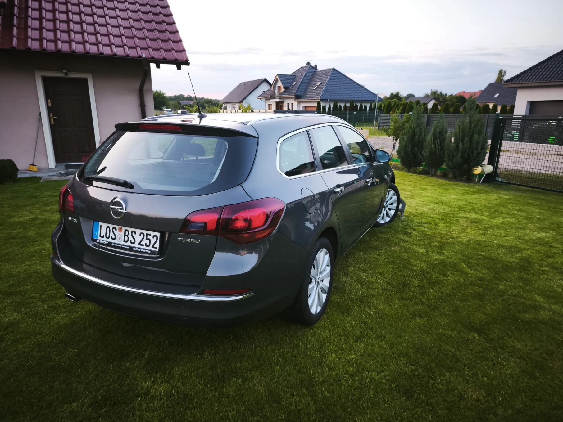 Opel Astra Bogate wyposażenie! 1.4 turbo 140KM! Zobacz