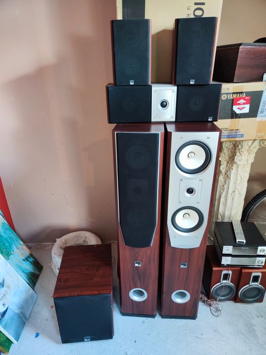 Kolumny głośnikowe HTS-501  5.1 M-audio zestaw głośniki