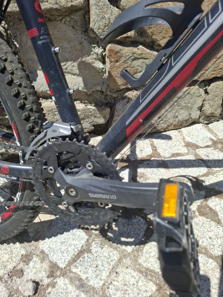 Vendo bicicleta berg semi-nova