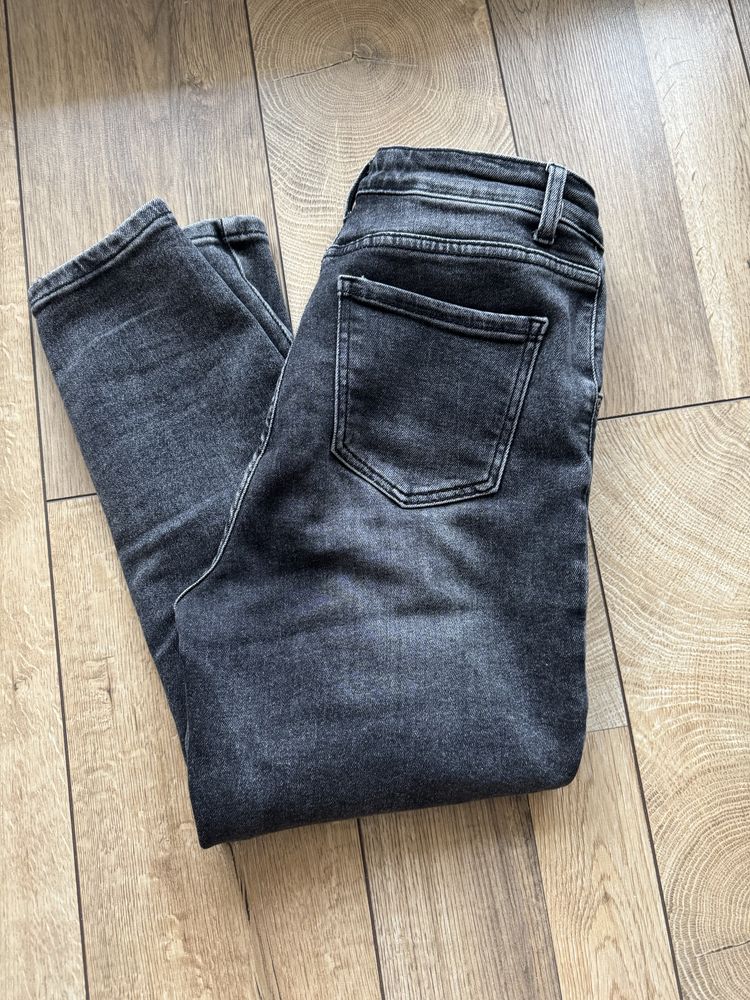 Redstar spodnie  jeansy 7/8 Mom Fit Rozmiar M