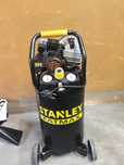 Kompresor stanley 30 litrów